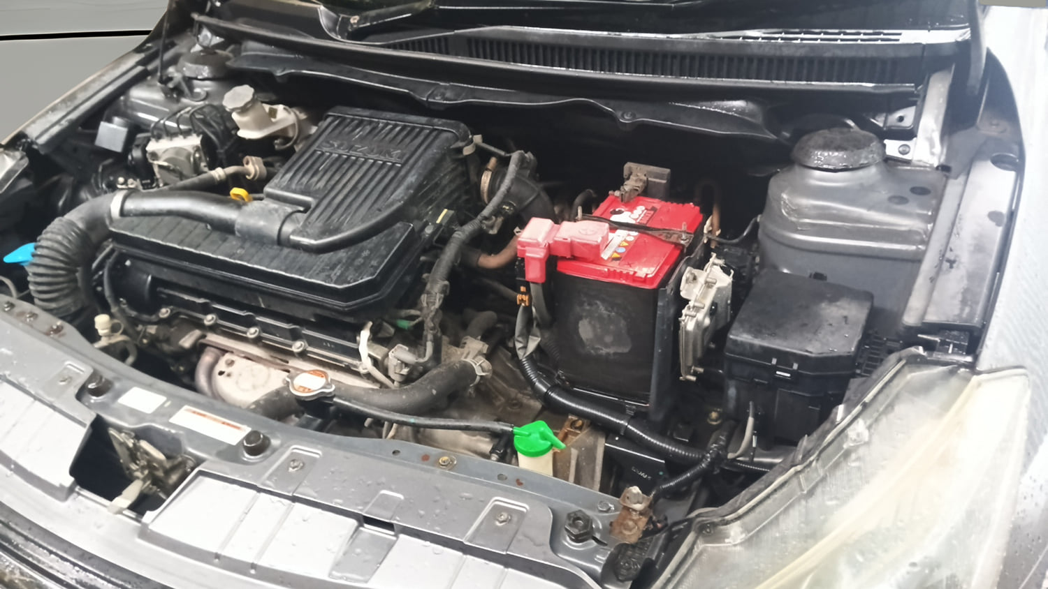 Used 2017 Maruti Suzuki Ciaz Delta 1.4 MT Petrol Manual engine ENGINE LEFT SIDE VIEW