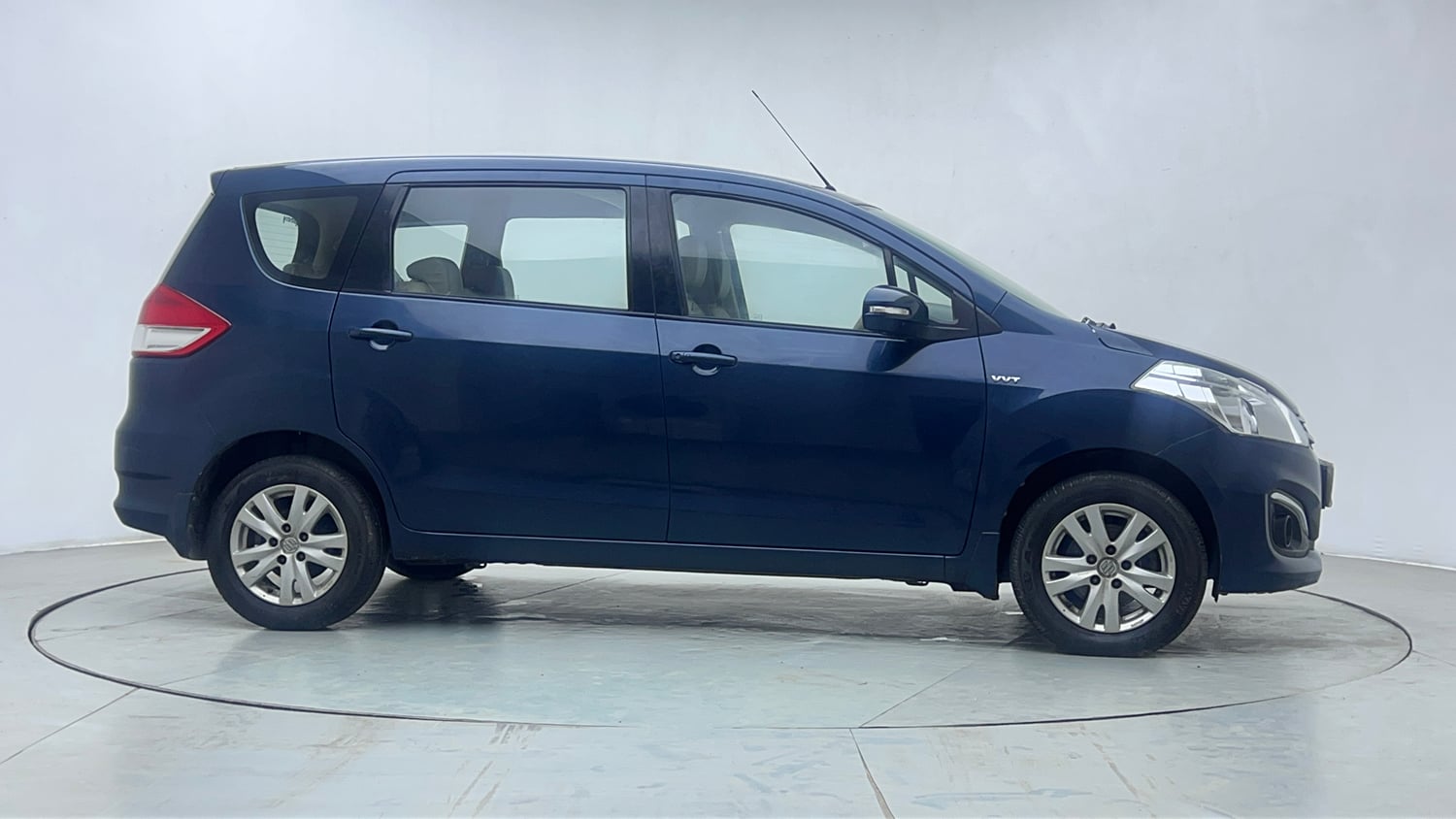 Used 2016 Maruti Suzuki Ertiga ZXI+ Petrol Manual exterior RIGHT SIDE VIEW