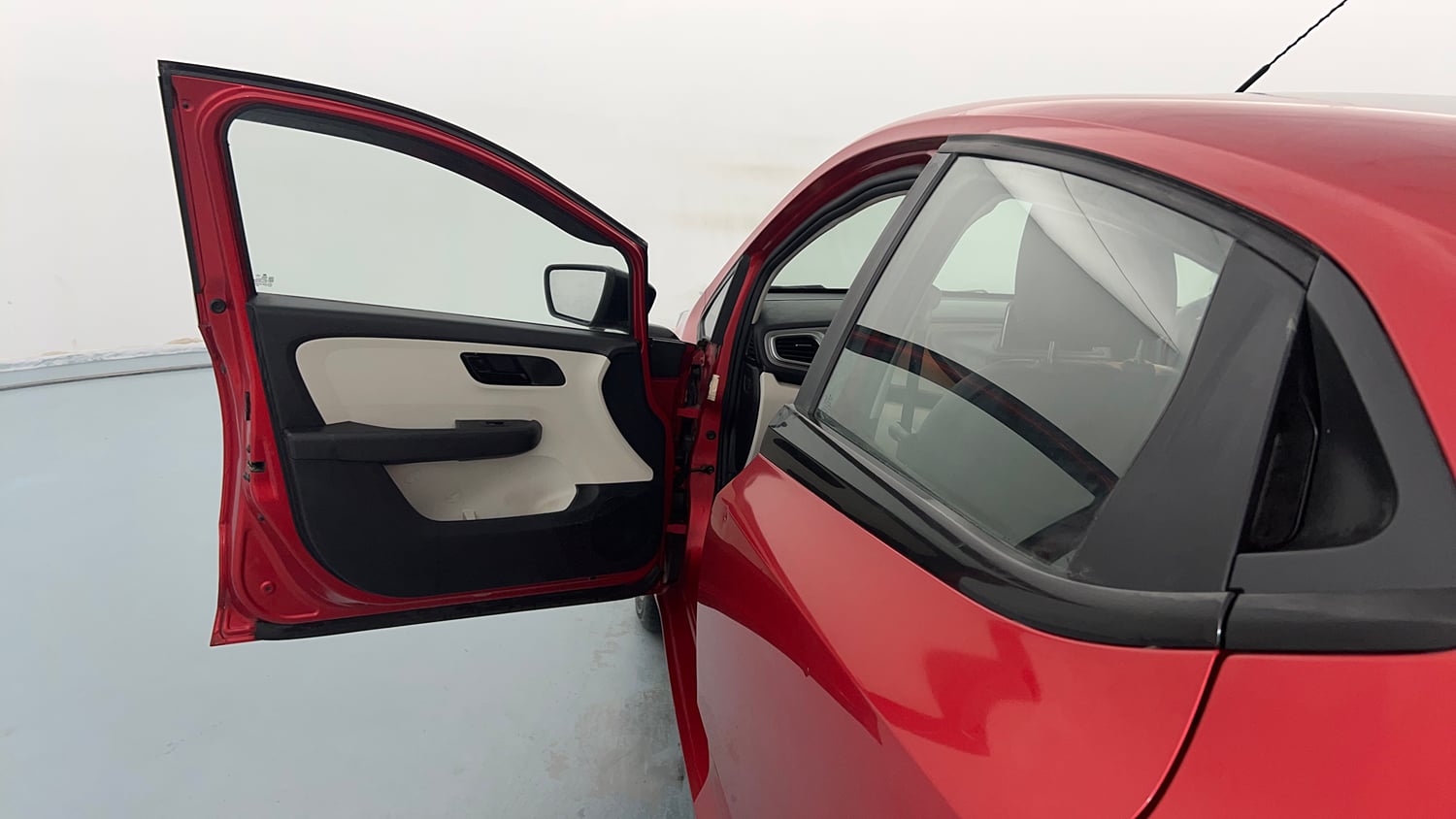 Used 2021 Maruti Suzuki Alto 800 LXi CNG Cng Manual interior LEFT FRONT DOOR OPEN VIEW