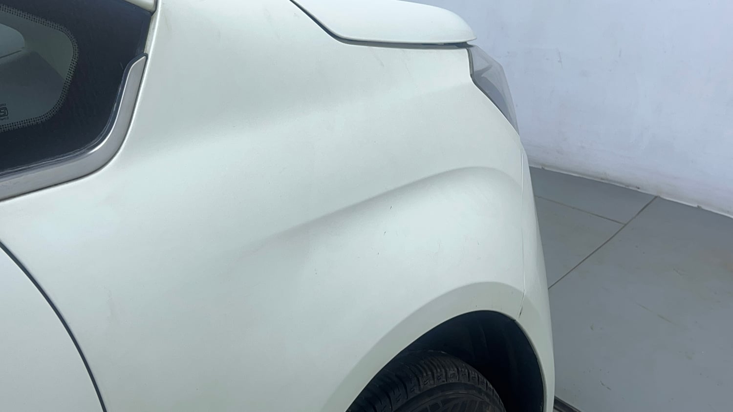 Used 2019 Mahindra Marazzo M6 7 STR Diesel Manual dents MINOR DENT