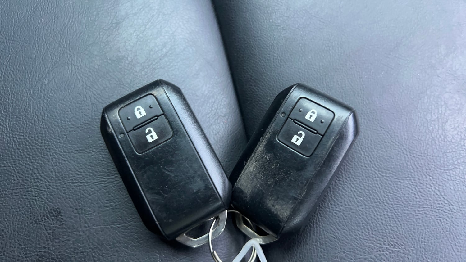 Used 2023 Maruti Suzuki Baleno Alpha MT Petrol Manual extra CAR KEY VIEW