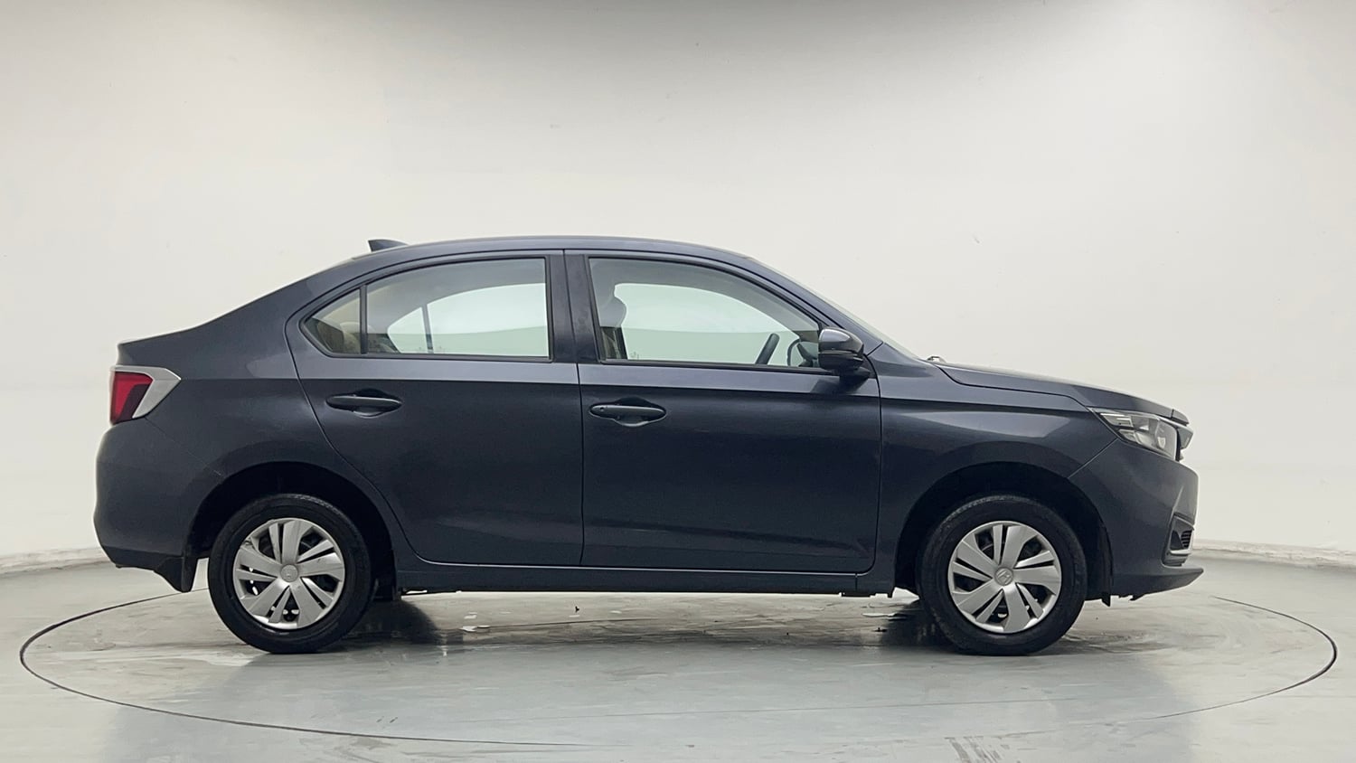Used 2022 Honda Amaze S MT 1.2 Petrol Petrol Manual exterior RIGHT SIDE VIEW