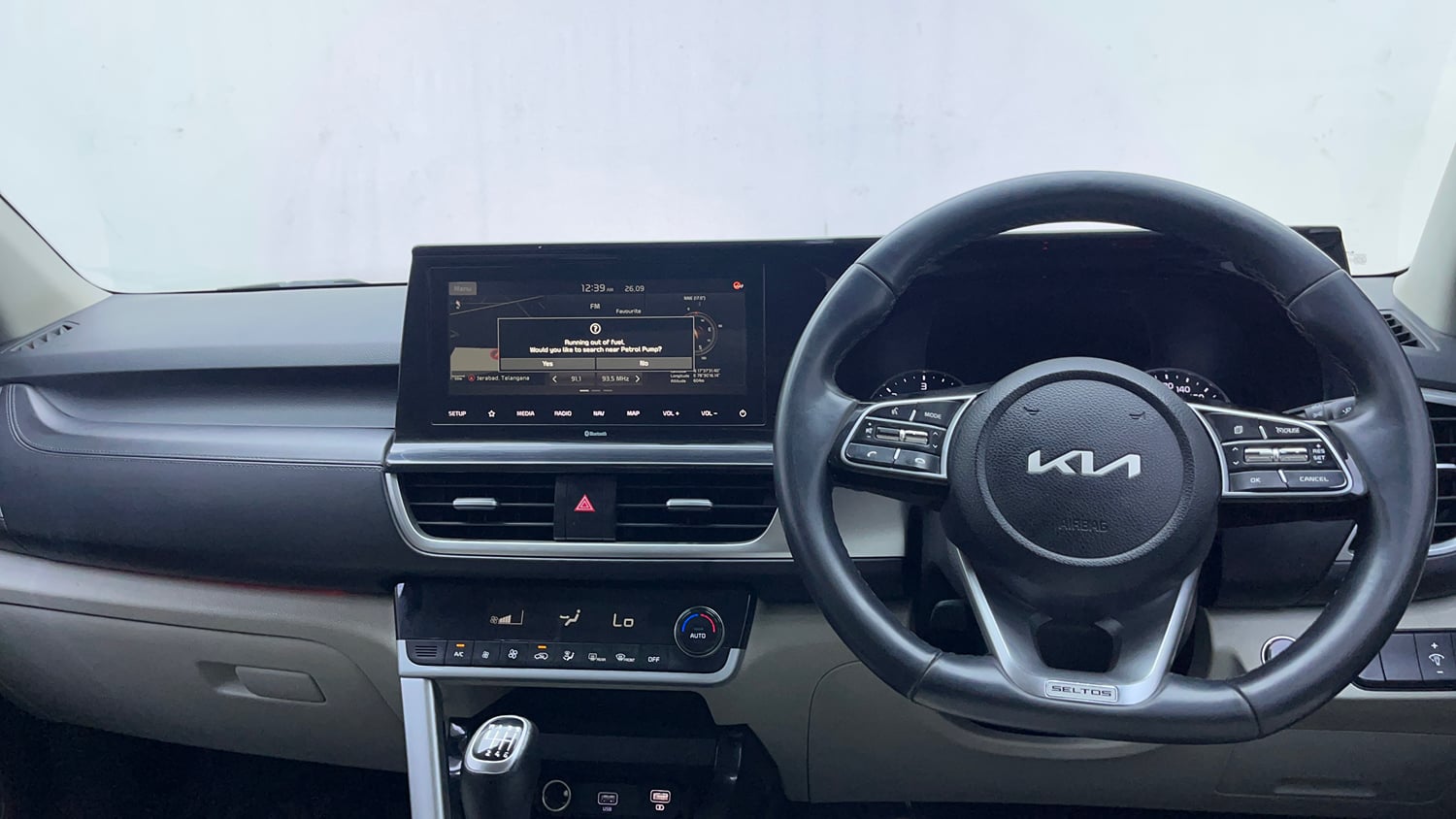Used 2021 Kia Seltos HTX 1.5 Diesel Diesel Manual interior DASHBOARD VIEW