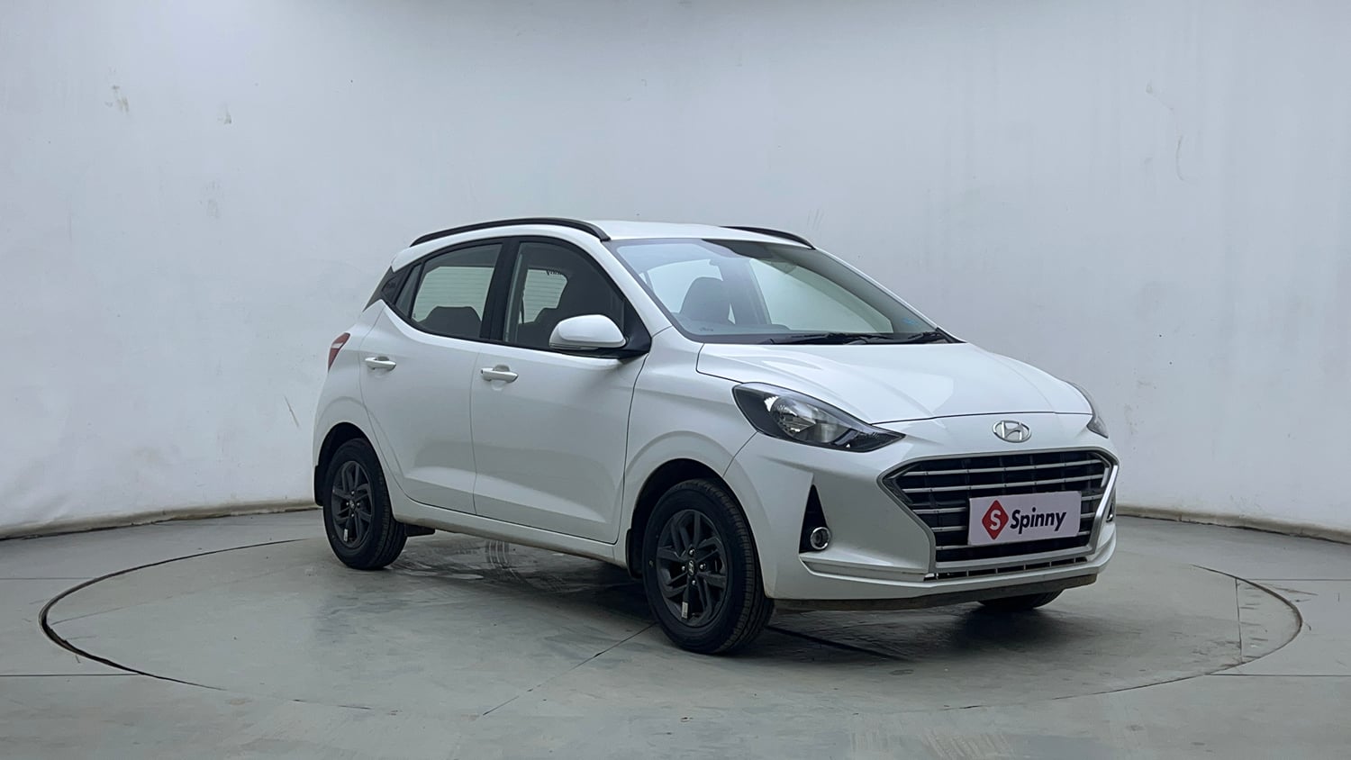 Used 2022 Hyundai Grand i10 Nios Sportz 1.2 Kappa VTVT Petrol Manual exterior RIGHT FRONT CORNER VIEW