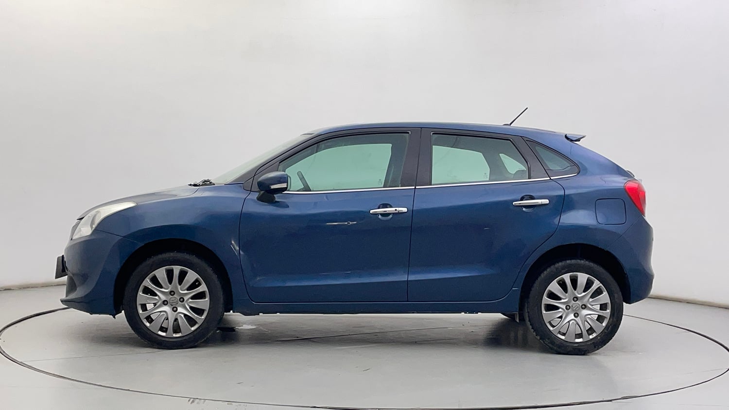 Used 2018 Maruti Suzuki Baleno Zeta 1.2 Petrol Manual exterior LEFT SIDE VIEW