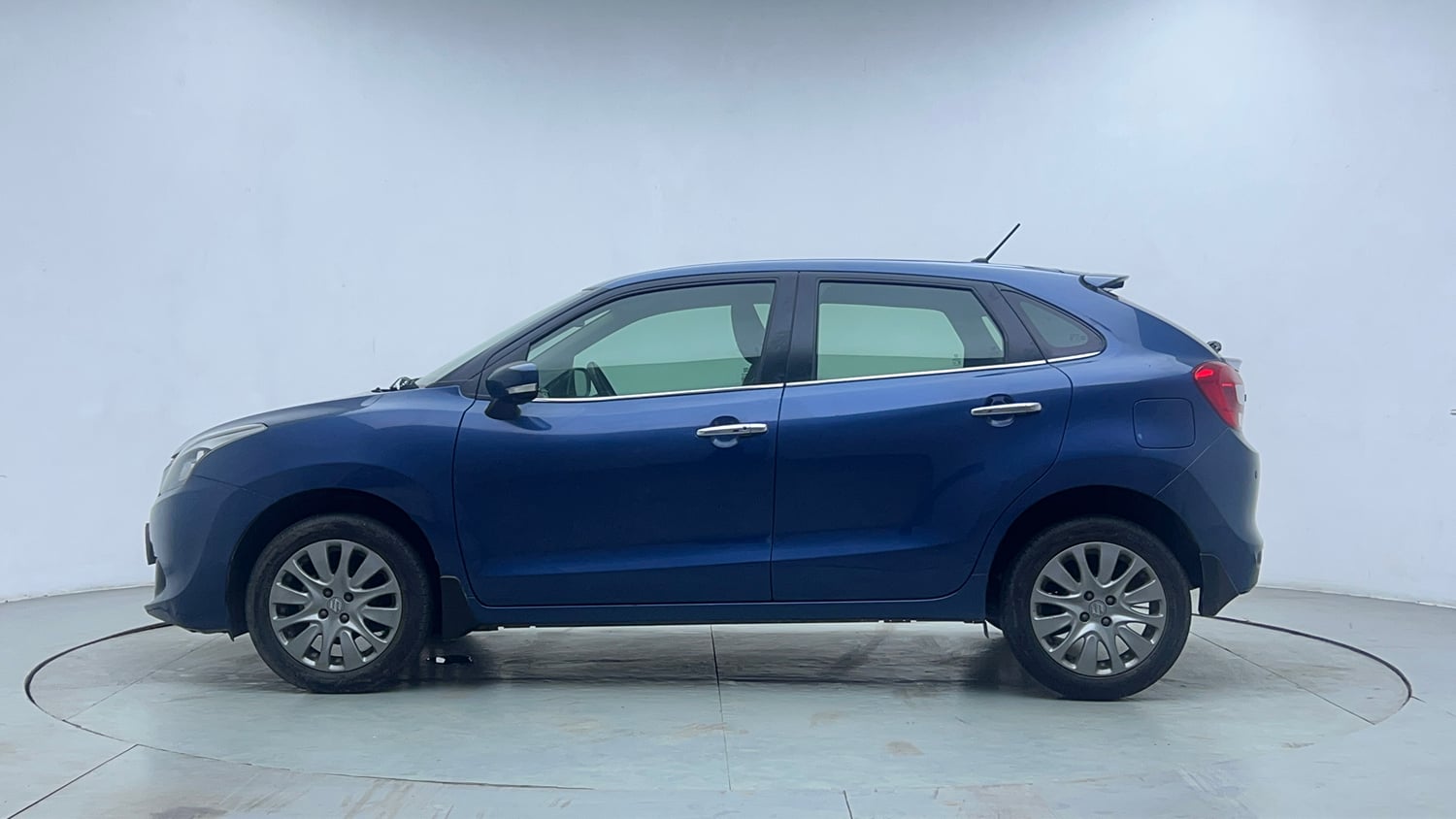 Used 2018 Maruti Suzuki Baleno Alpha 1.2 Petrol Manual exterior LEFT SIDE VIEW
