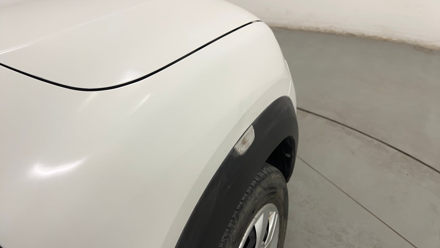 Used 2016 Renault Kwid RXT Petrol Manual dents MINOR DENT