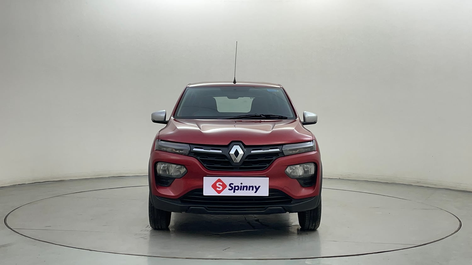 Used 2024 Renault Kwid RXT 1.0L AMT Petrol Automatic exterior FRONT VIEW