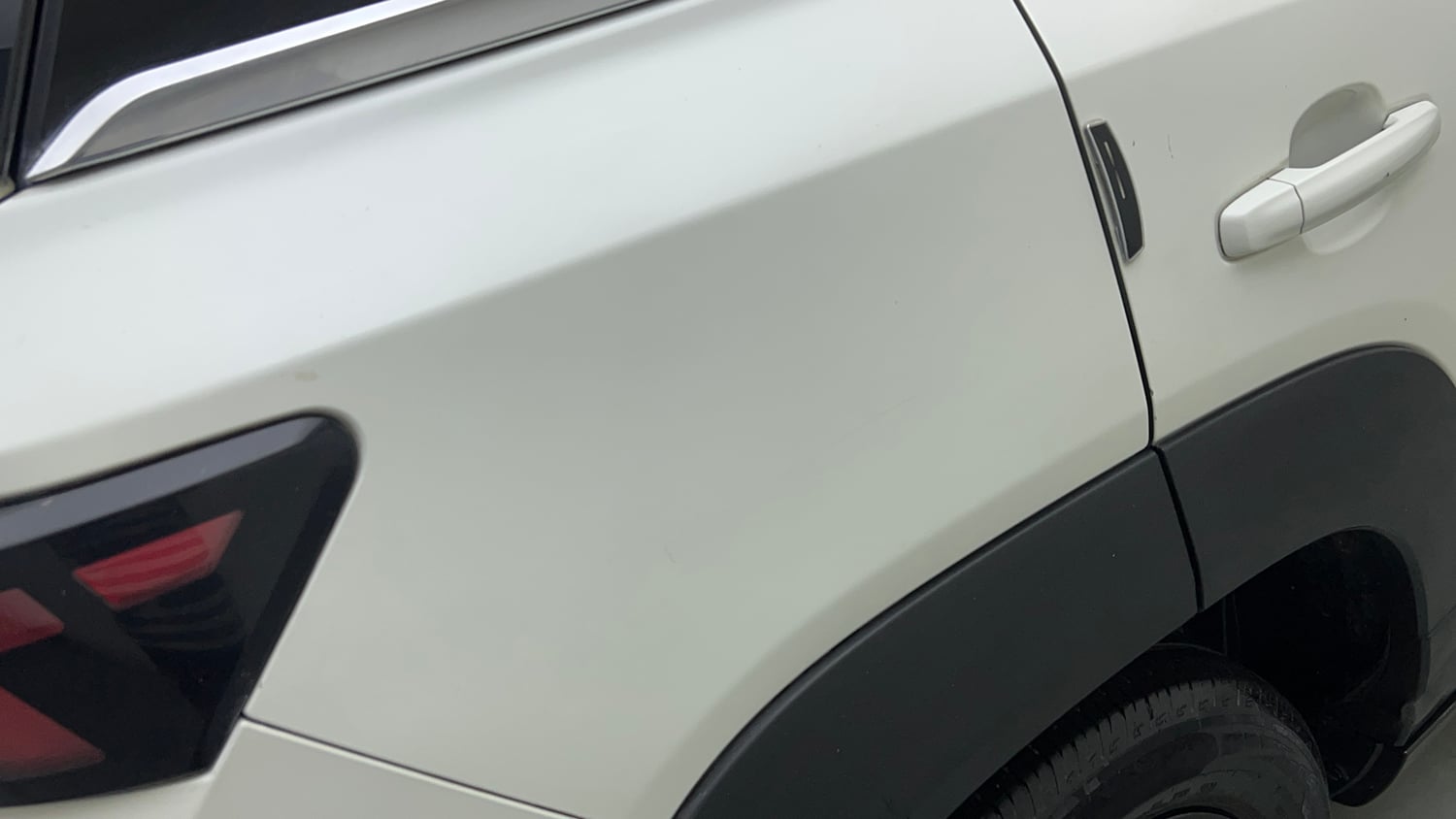 Used 2023 Maruti Suzuki Brezza ZXi Petrol Manual dents MINOR SCRATCH