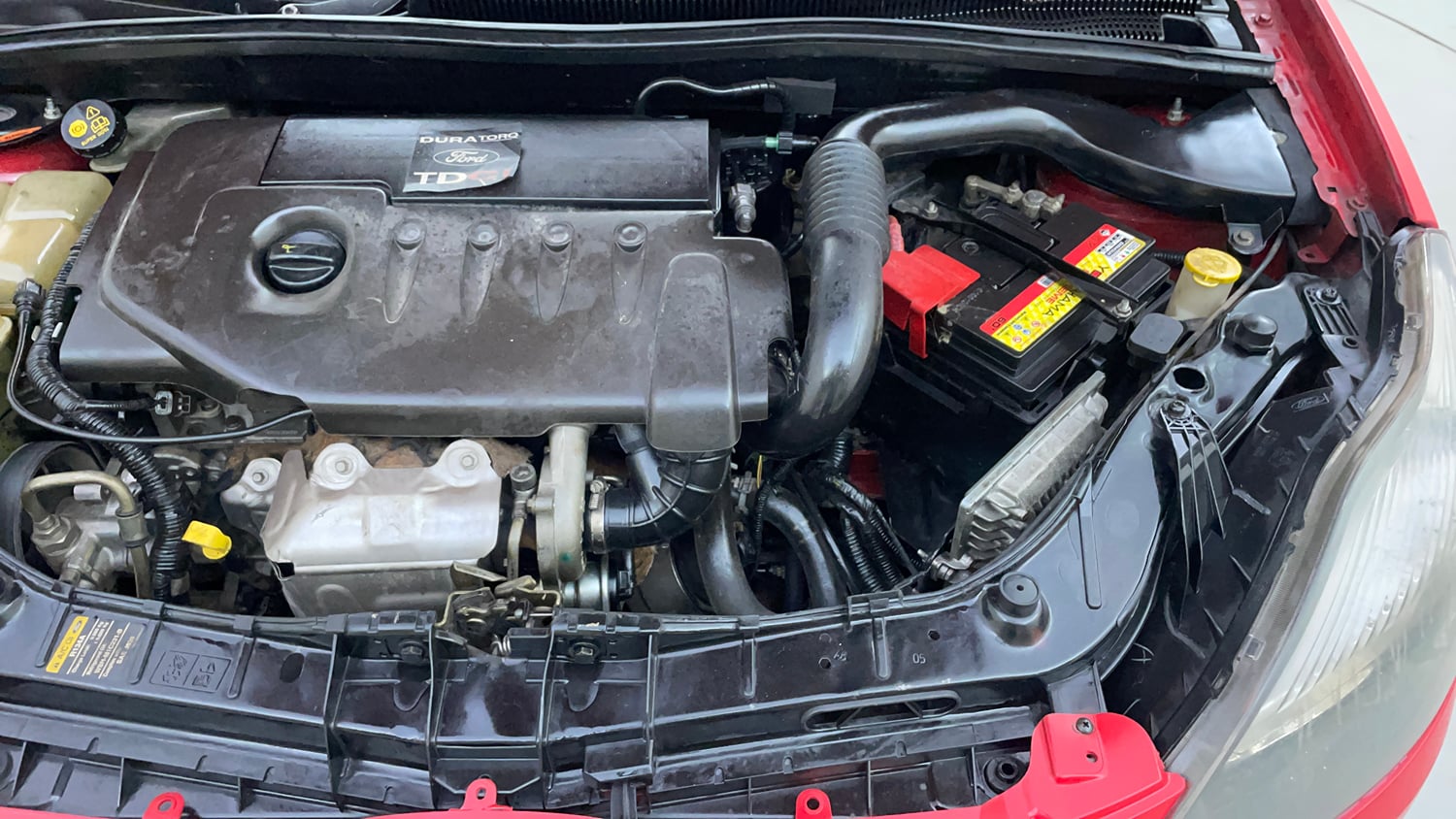 Used 2012 Ford Figo Duratorq Diesel EXI 1.4 Diesel Manual engine ENGINE LEFT SIDE VIEW