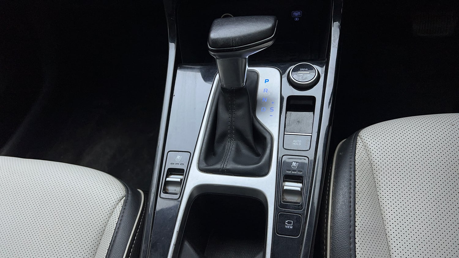 Used 2023 Hyundai Creta SX (O) 1.5 Petrol IVT Petrol Automatic top_features Electronic parking brake