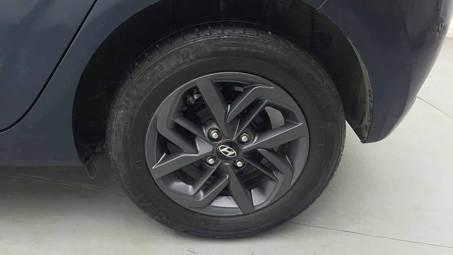 Used 2023 Hyundai Grand i10 Nios Sportz AMT 1.2 Kappa VTVT Petrol Automatic tyres LEFT REAR TYRE RIM VIEW