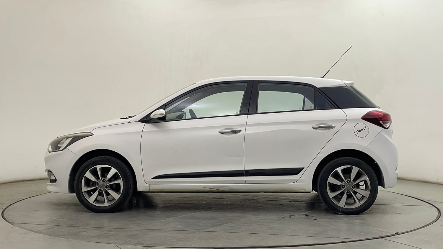 Used 2014 Hyundai Elite i20 Asta 1.2 Petrol Manual exterior LEFT SIDE VIEW