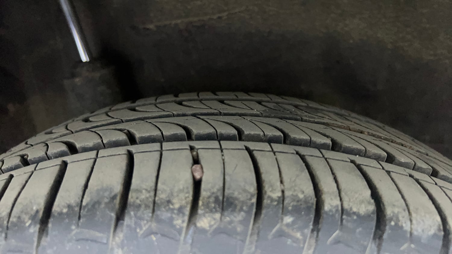 Used 2015 Honda Amaze 1.2 S i-VTEC Petrol Manual tyres RIGHT REAR TYRE TREAD VIEW