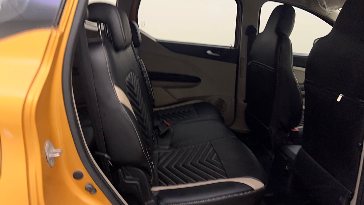 Used 2021 Renault Triber RXZ EASY-R AMT Petrol Automatic interior RIGHT SIDE REAR DOOR CABIN VIEW