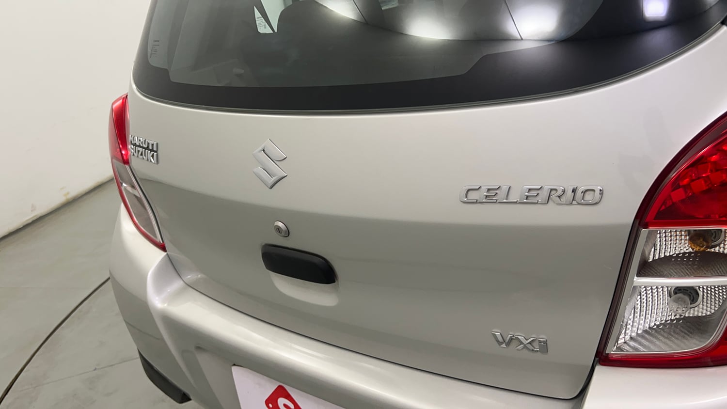 Used 2017 Maruti Suzuki Celerio VXI  CNG (Outside Fitted) Cng Manual dents MINOR SCRATCH