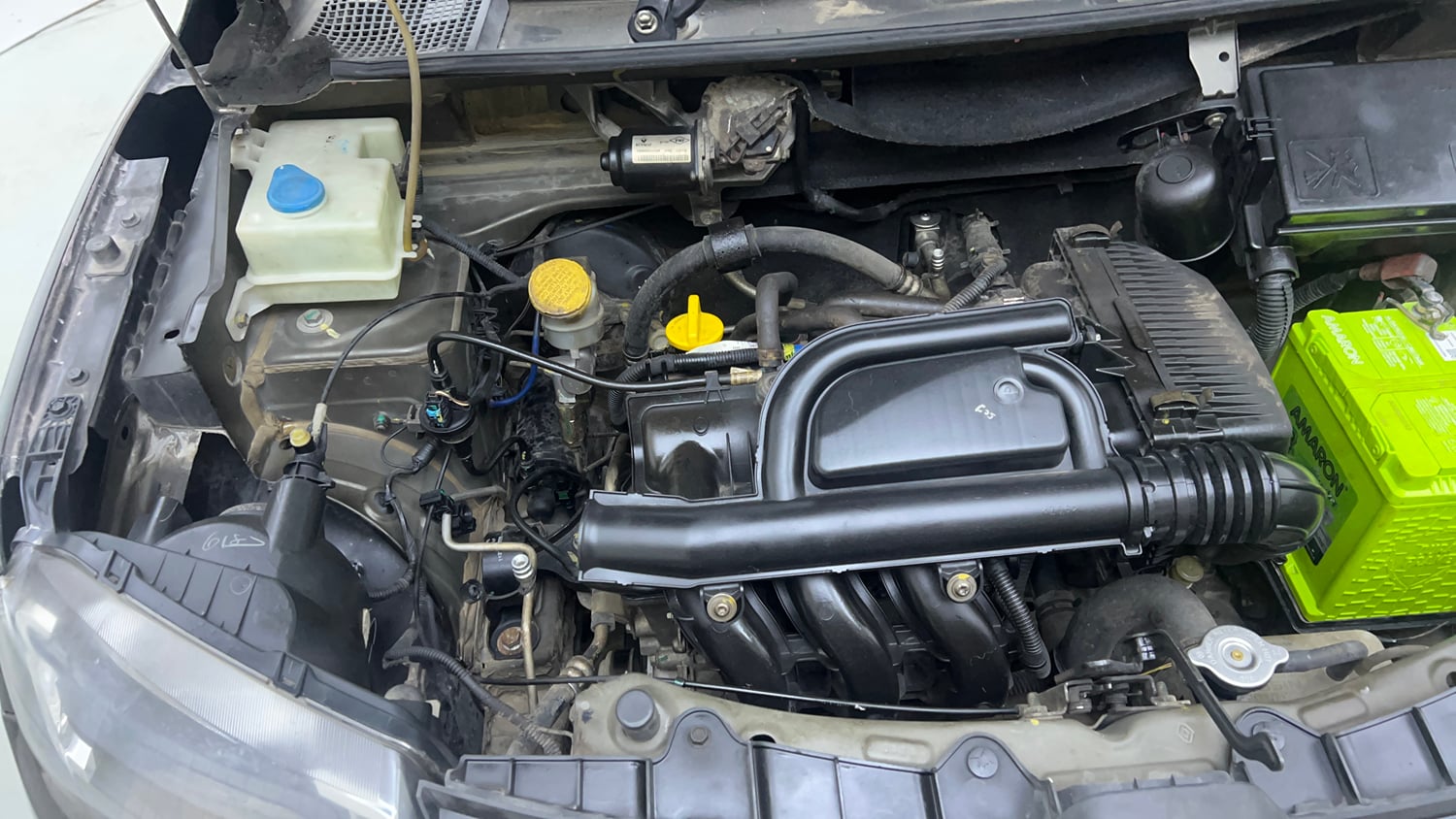 Used 2017 Renault Kwid RXL Petrol Manual engine ENGINE RIGHT SIDE VIEW