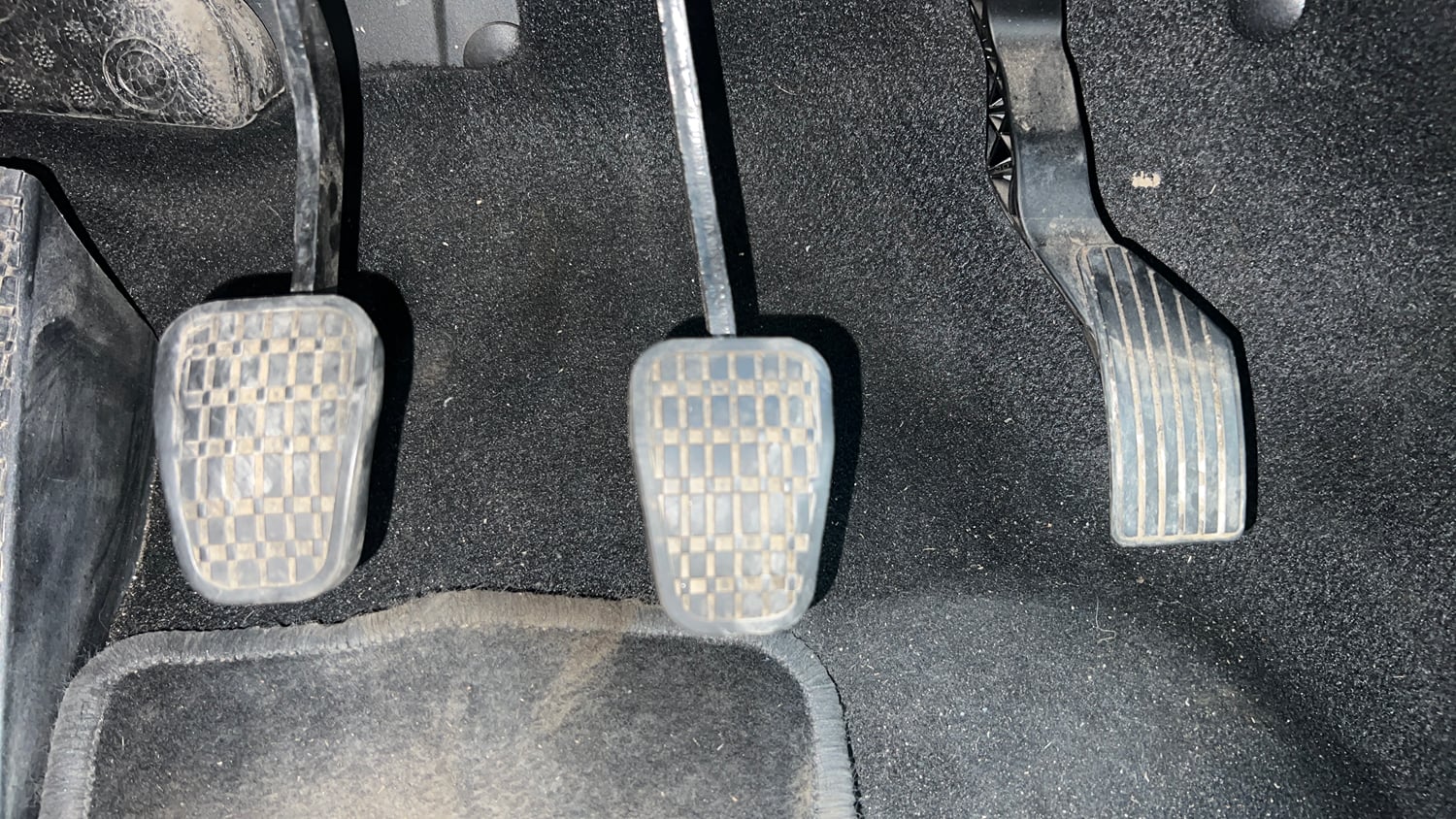 Used 2023 Tata Altroz XZ Petrol Petrol Manual interior PEDALS VIEW