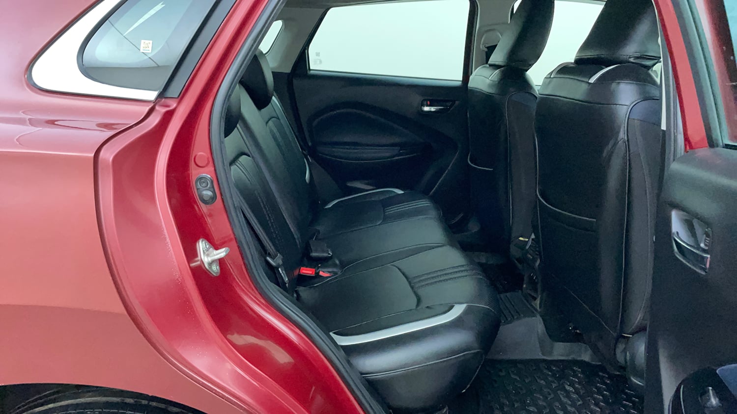 Used 2022 Maruti Suzuki Baleno Alpha MT Petrol Manual interior RIGHT SIDE REAR DOOR CABIN VIEW