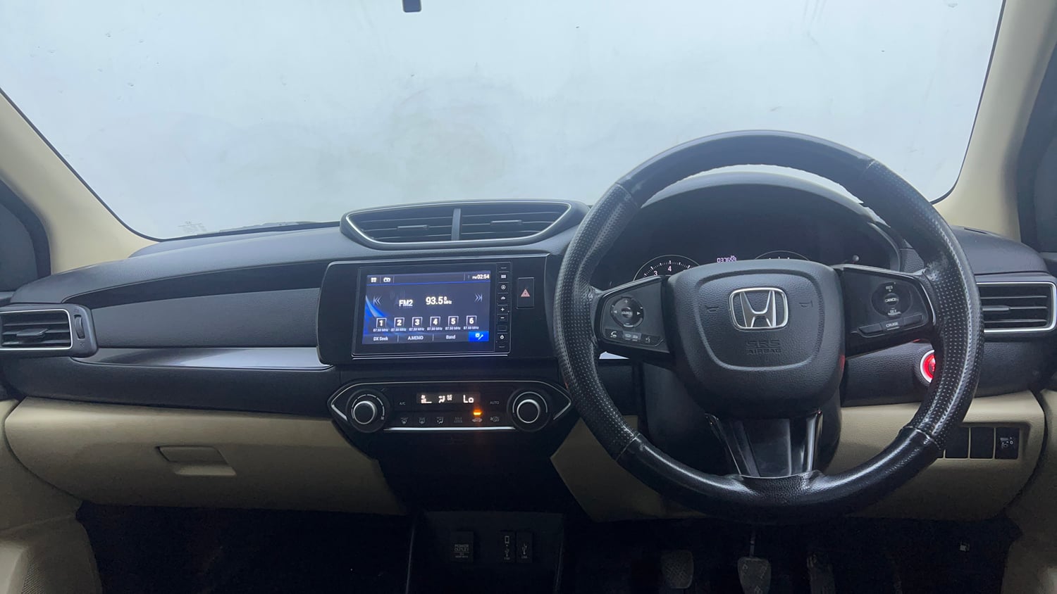 Used 2020 Honda Amaze 1.2 VX MT Petrol Petrol Manual interior DASHBOARD VIEW