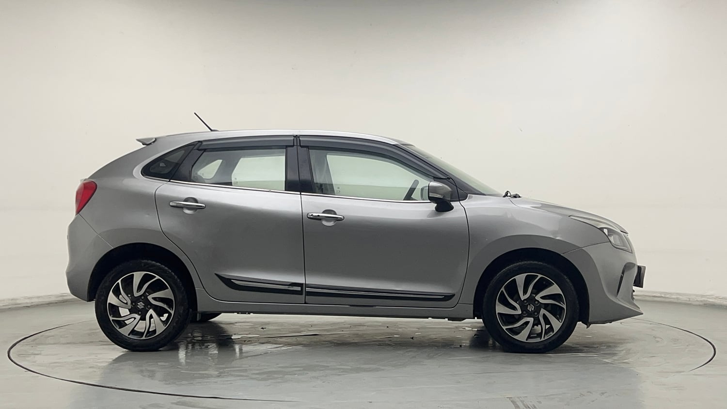 Used 2019 Maruti Suzuki Baleno Zeta Automatic Petrol Automatic exterior RIGHT SIDE VIEW