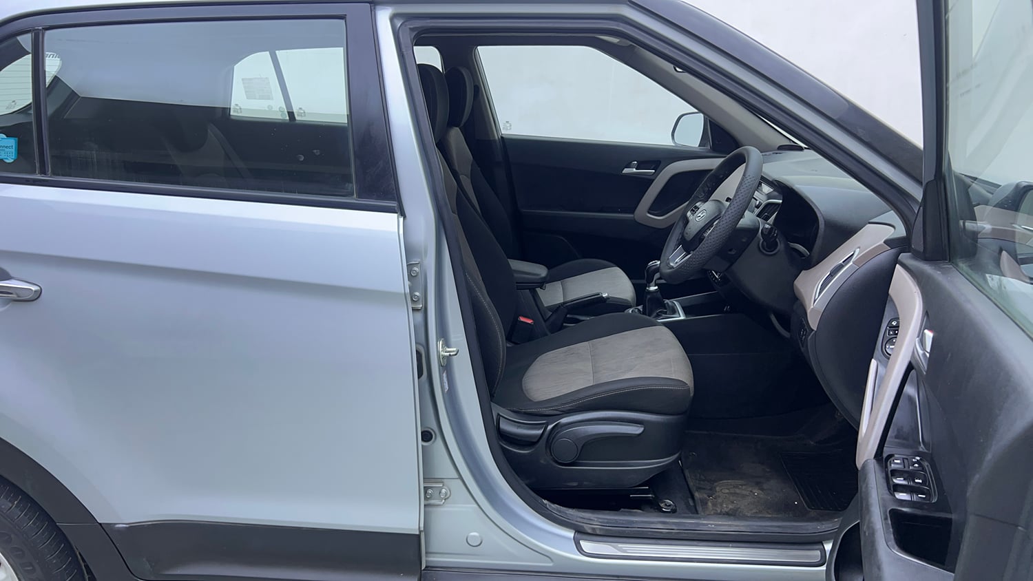 Used 2019 Hyundai Creta SX 1.6 Petrol Petrol Manual interior RIGHT SIDE FRONT DOOR CABIN VIEW
