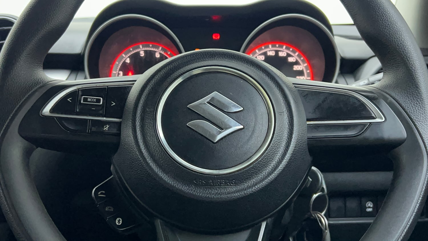 Used 2022 Maruti Suzuki Swift VXi Petrol Manual top_features Steering mounted controls