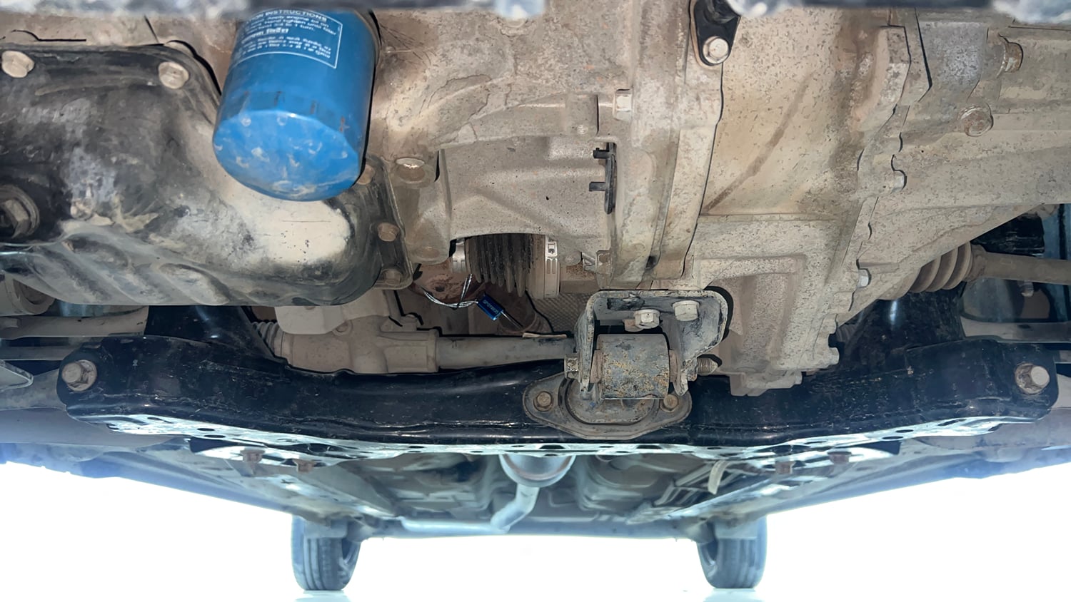 Used 2022 Hyundai Aura S 1.2 CNG Cng Manual extra FRONT LEFT UNDERBODY VIEW