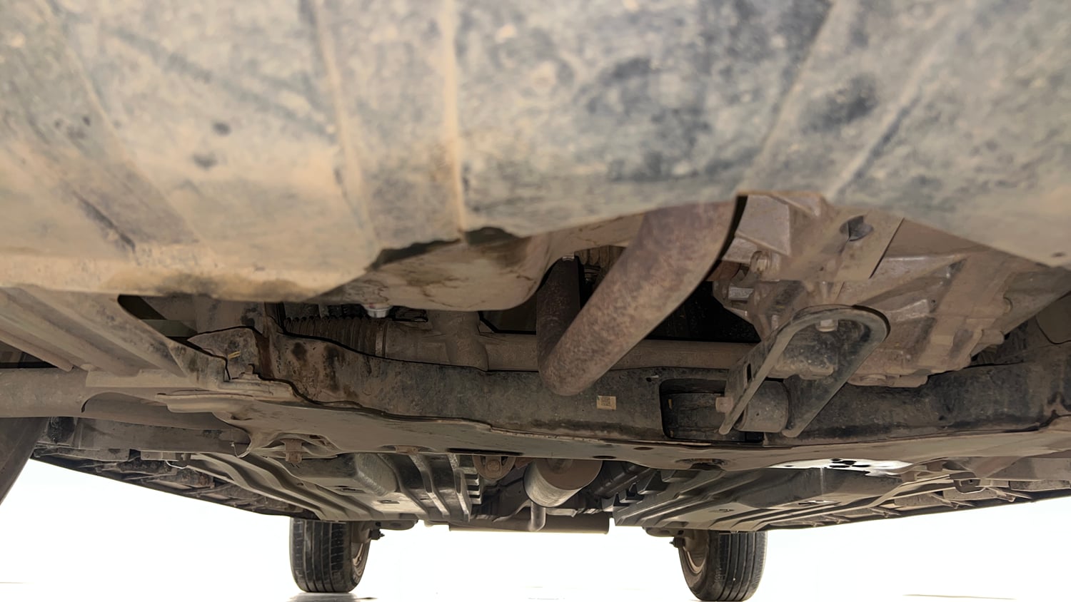 Used 2023 Maruti Suzuki Brezza Zxi Plus Dual Tone Petrol Manual extra FRONT LEFT UNDERBODY VIEW