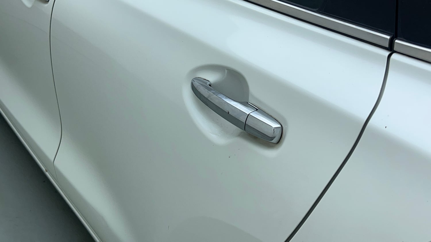 Used 2023 Maruti Suzuki Baleno Alpha MT Petrol Manual dents MINOR DENT