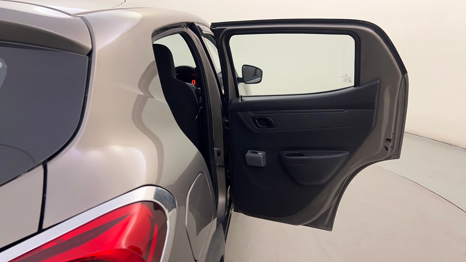 Used 2016 Renault Kwid RXT Petrol Manual interior RIGHT REAR DOOR OPEN VIEW