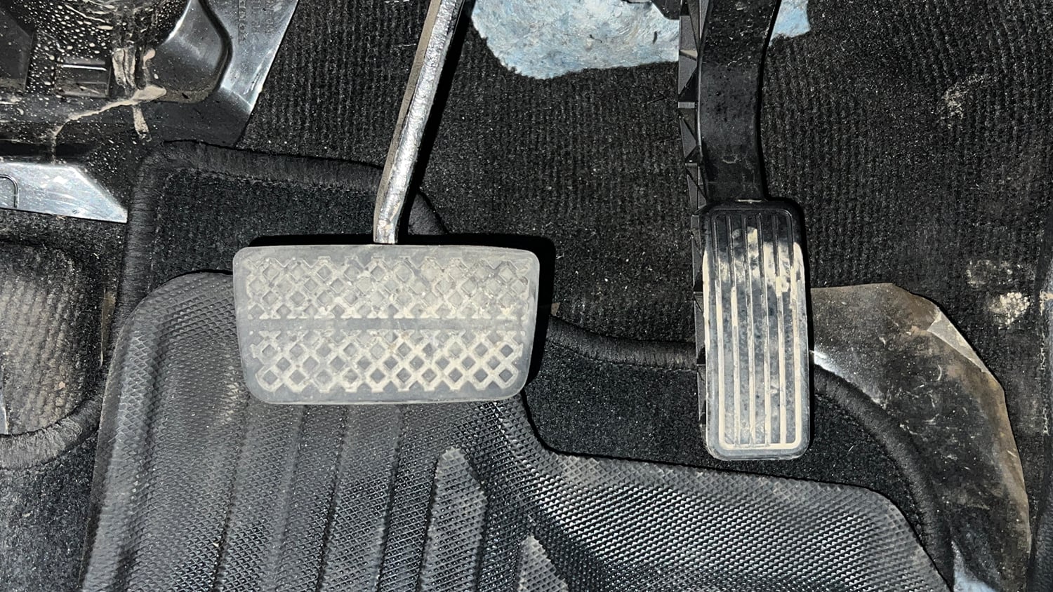Used 2025 Honda Elevate ZX CVT Petrol Automatic interior PEDALS VIEW