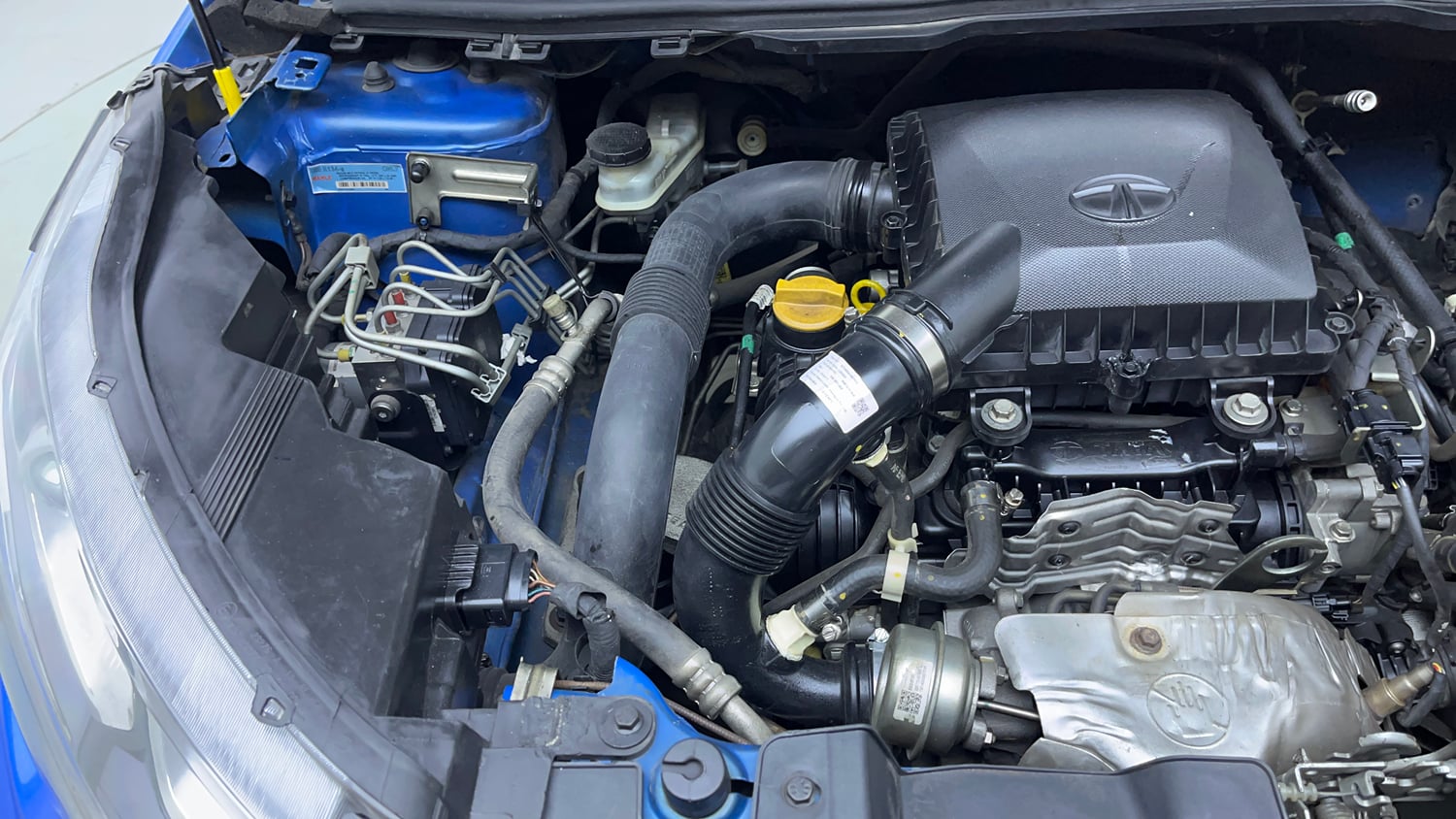 Used 2020 Tata Nexon XZA Plus (O) Petrol Automatic engine ENGINE RIGHT SIDE VIEW