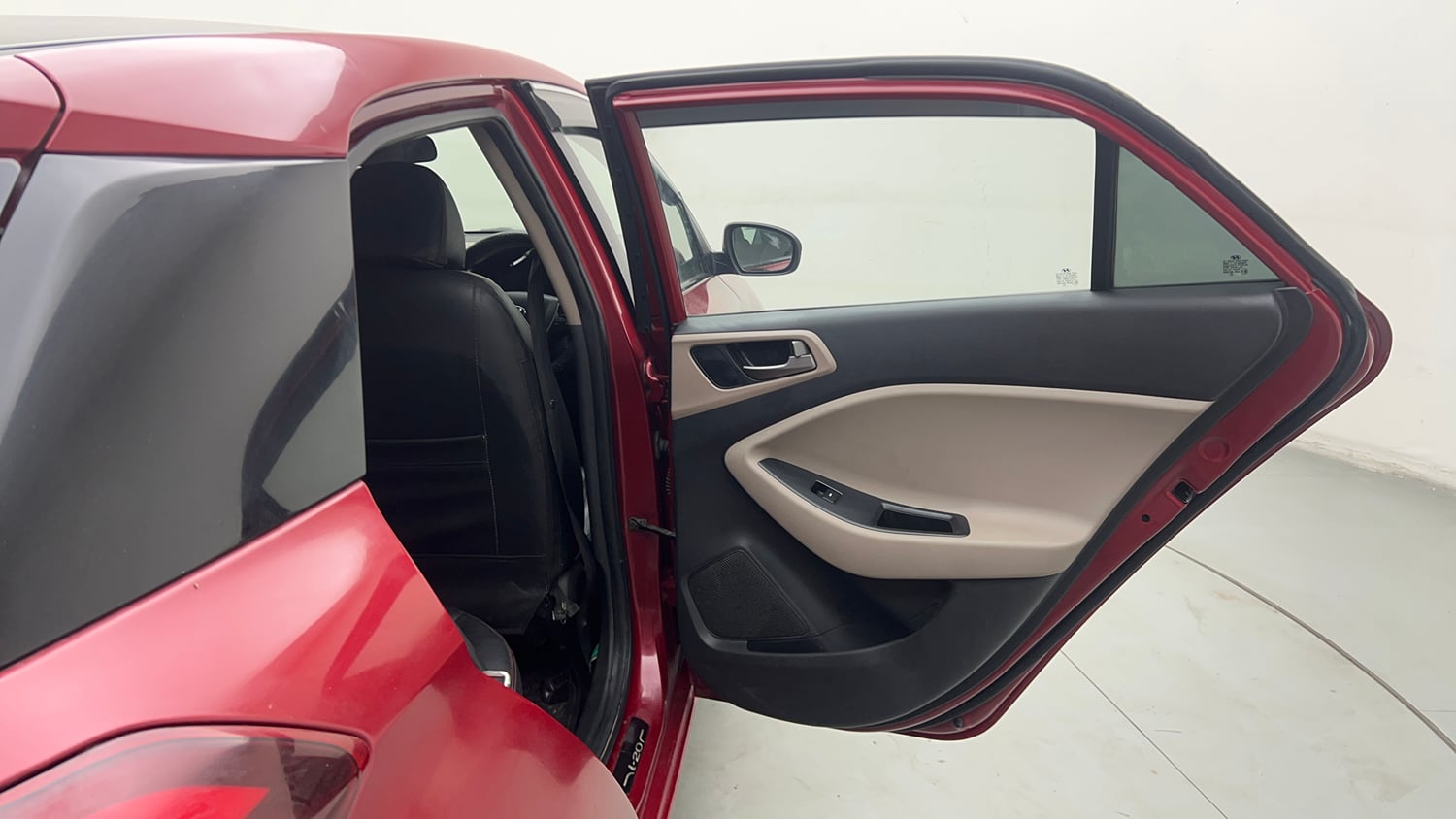 Used 2018 Hyundai Elite i20 Magna Executive 1.2 Petrol Manual interior RIGHT REAR DOOR OPEN VIEW