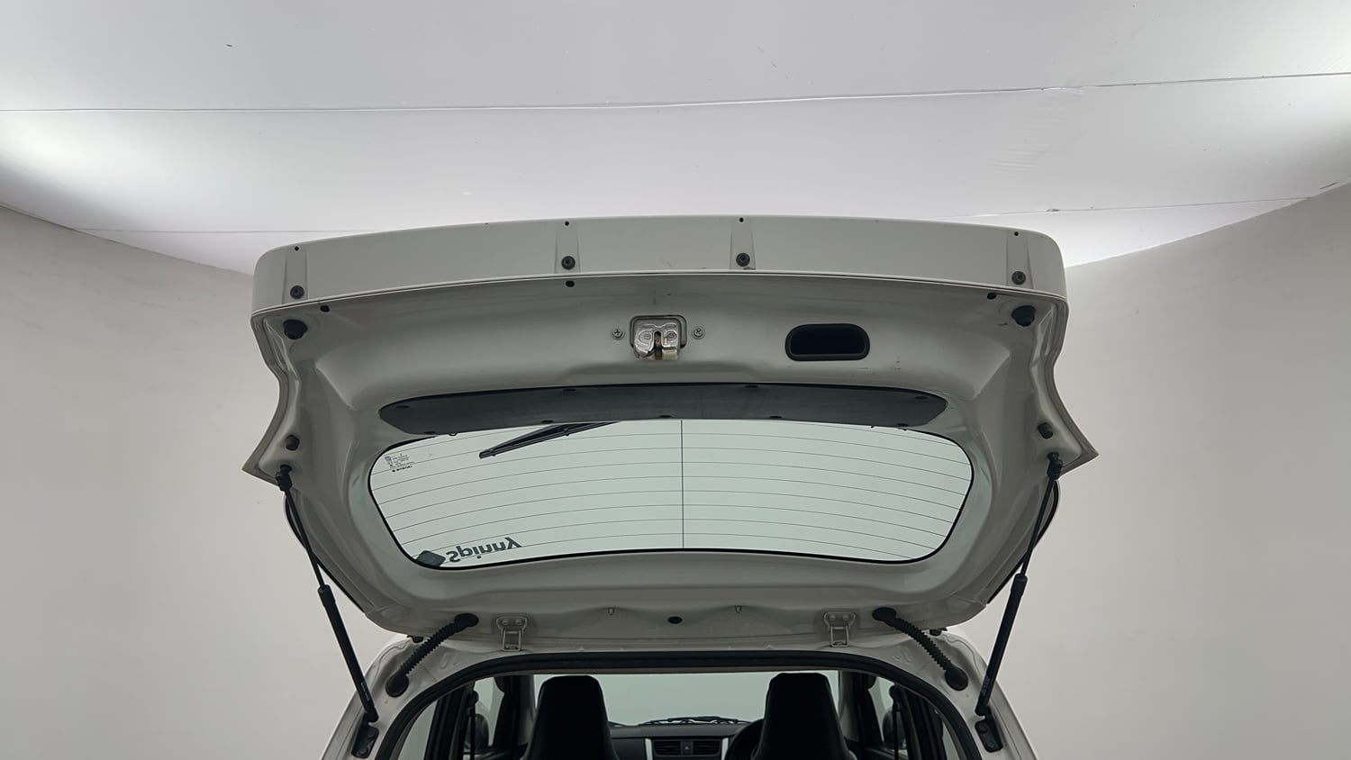 Used 2018 Maruti Suzuki Celerio X Zxi AMT Petrol Automatic interior DICKY DOOR OPEN VIEW