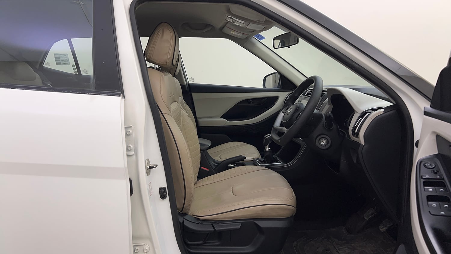 Used 2020 Hyundai Creta EX 1.5 Petrol Petrol Manual interior RIGHT SIDE FRONT DOOR CABIN VIEW