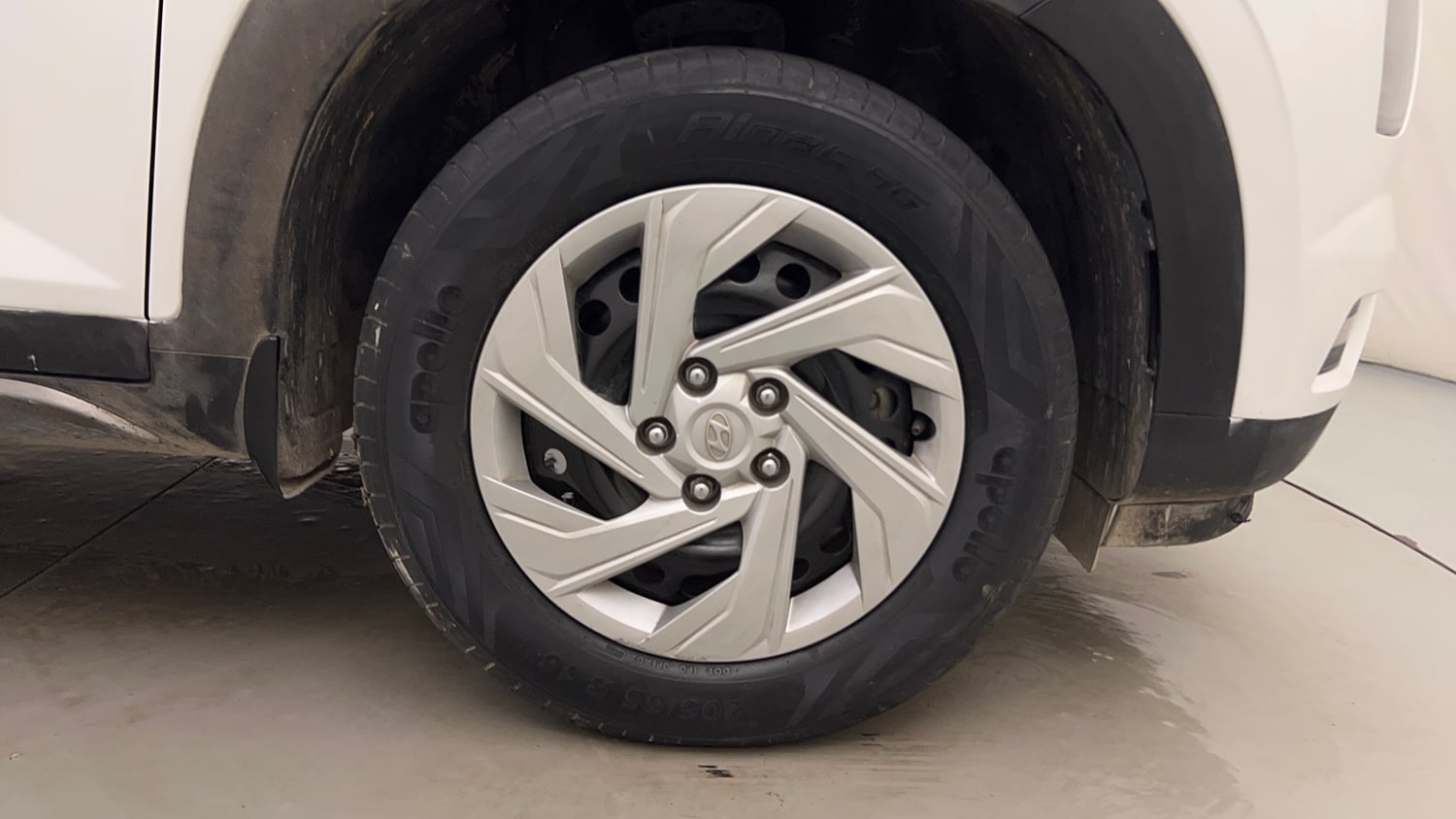 Used 2020 Hyundai Creta EX 1.5 Petrol Petrol Manual tyres RIGHT FRONT TYRE RIM VIEW