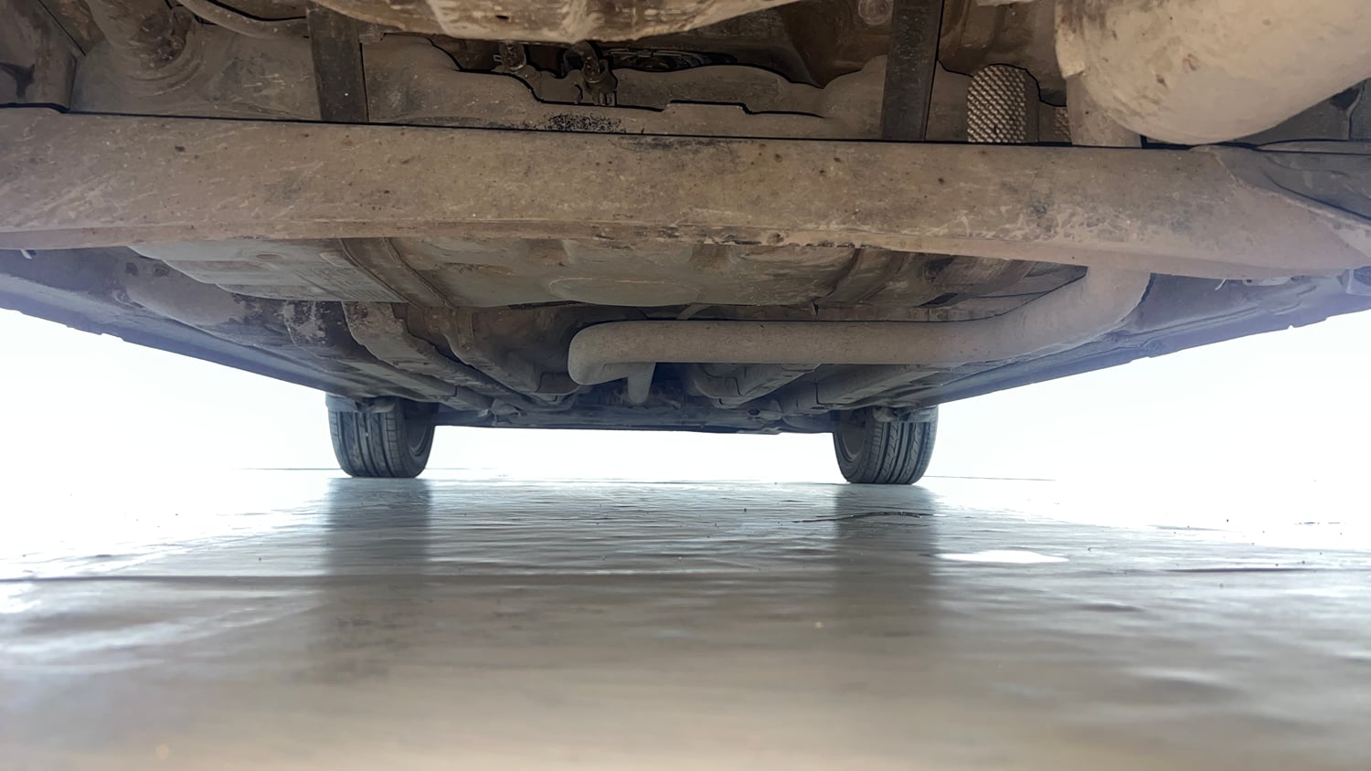 Used 2018 Hyundai Elite i20 Asta 1.4 (O) CRDi Diesel Manual extra REAR UNDERBODY VIEW (TAKEN FROM REAR)