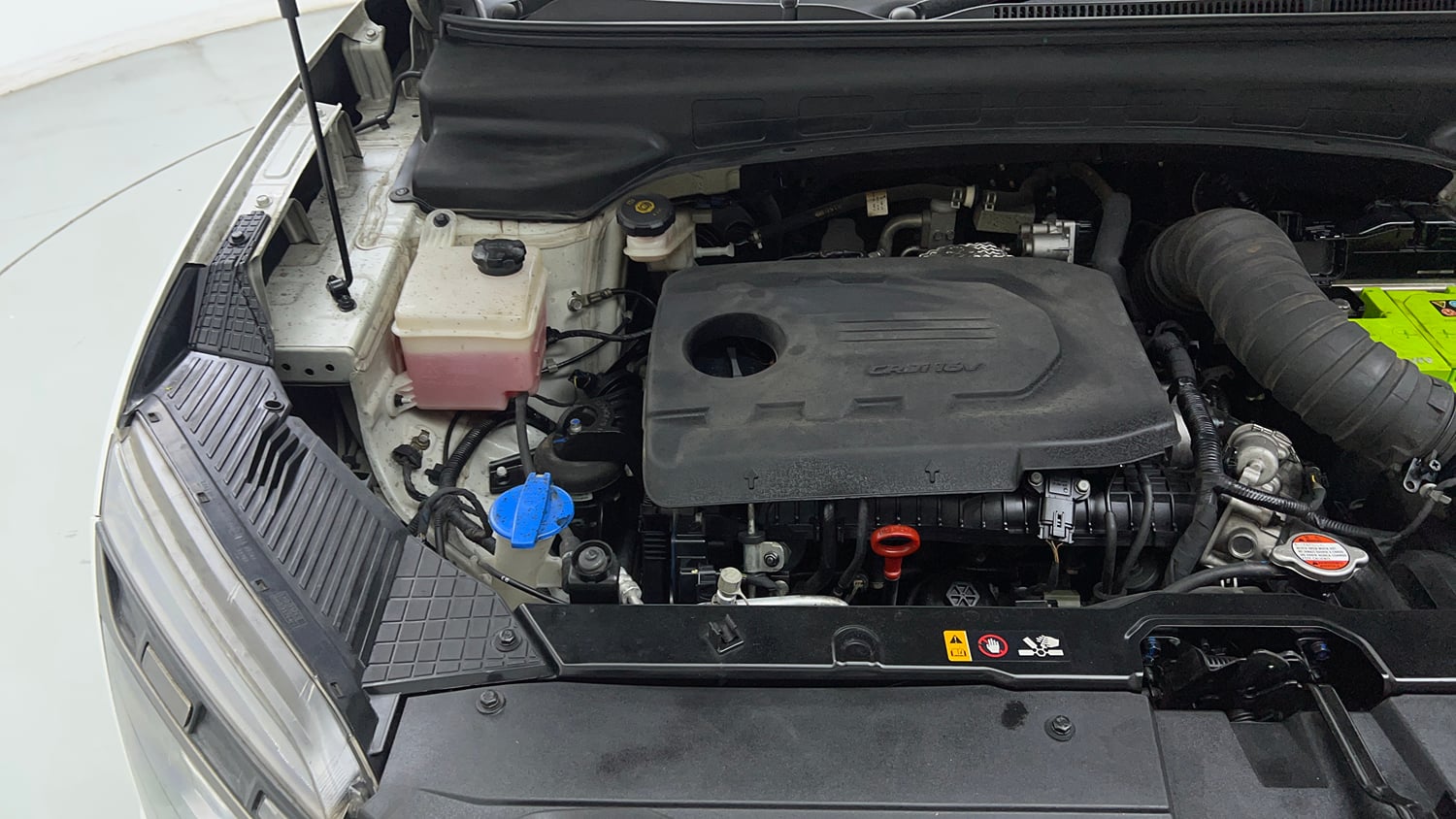 Used 2022 Hyundai Alcazar Platinum (O) 7 Seater 1.5 Diesel AT Diesel Automatic engine ENGINE RIGHT SIDE VIEW