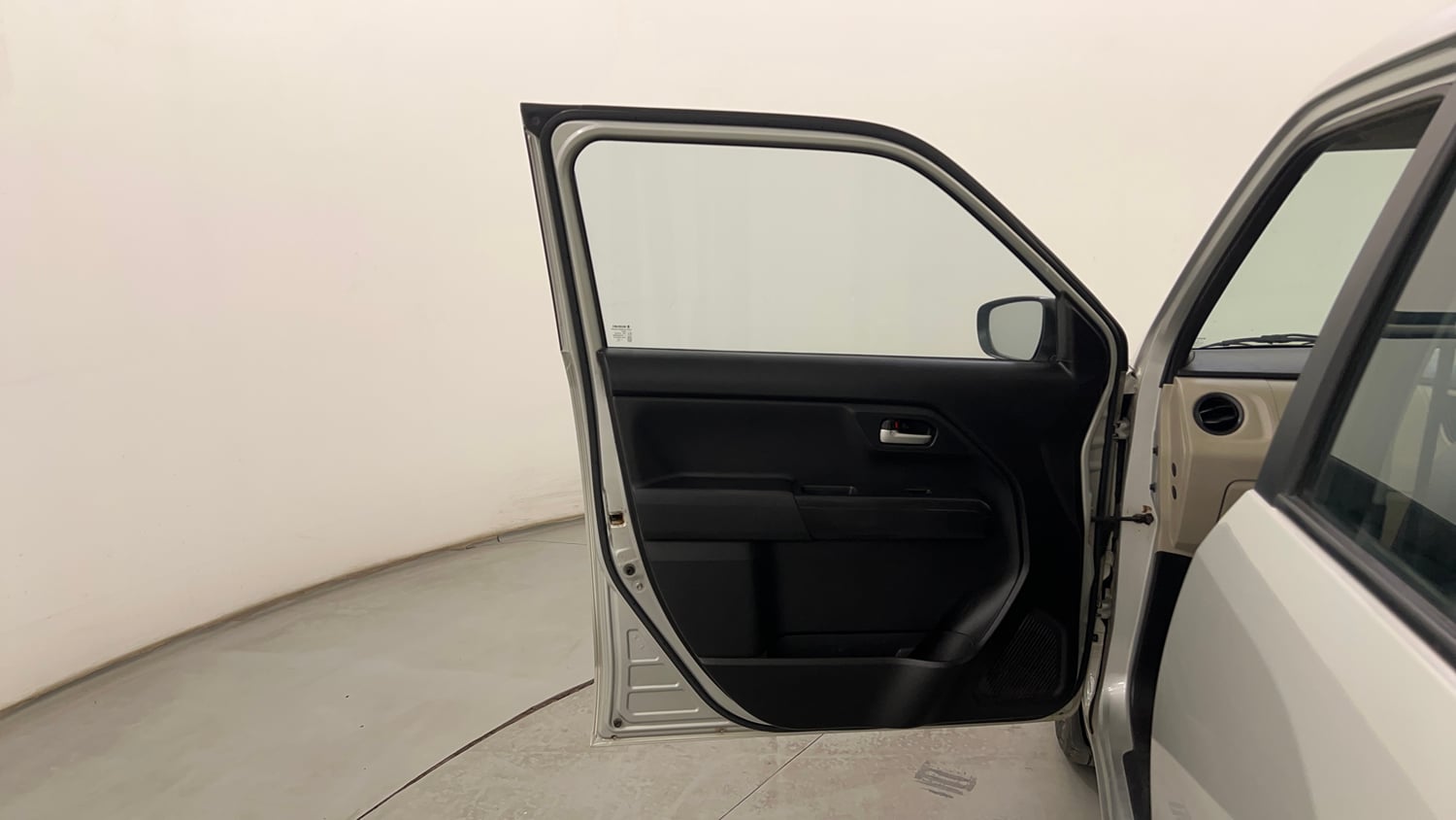 Used 2019 Maruti Suzuki Wagon R VXi 1.2 Petrol Manual interior LEFT FRONT DOOR OPEN VIEW