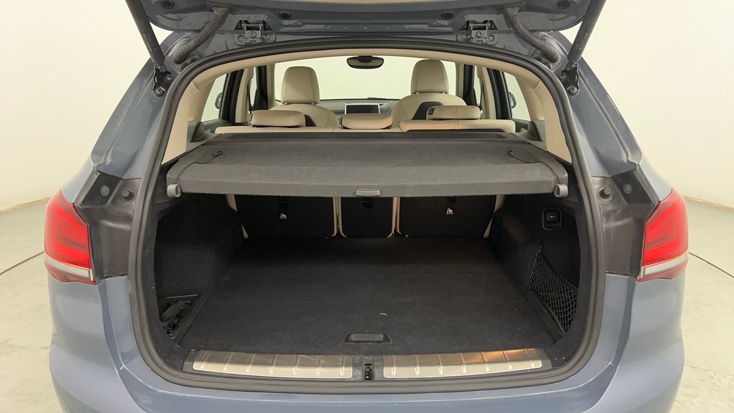 Used 2021 BMW X1 sDrive20d xLine Diesel Automatic interior DICKY INSIDE VIEW