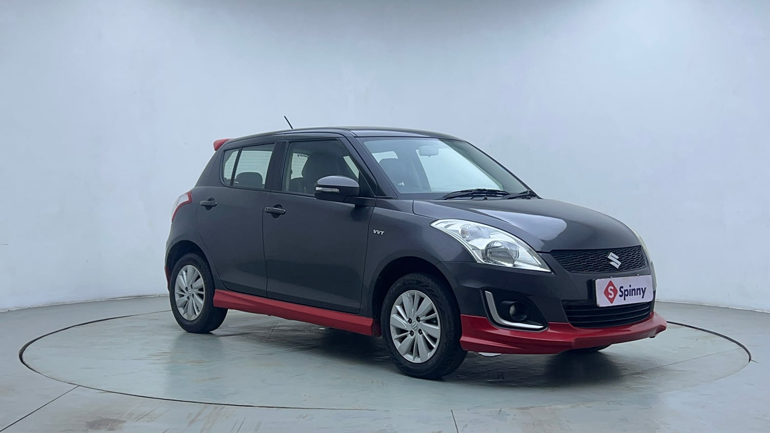 Used 2017 Maruti Suzuki Swift ZXi Petrol Manual exterior RIGHT FRONT CORNER VIEW