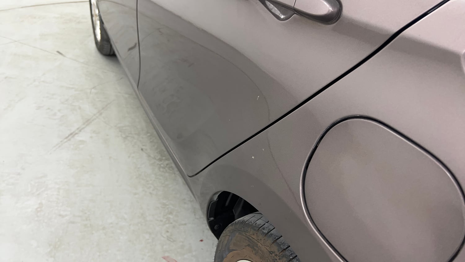 Used 2017 Tata Tiago Revotron XZ Petrol Manual dents MINOR SCRATCH