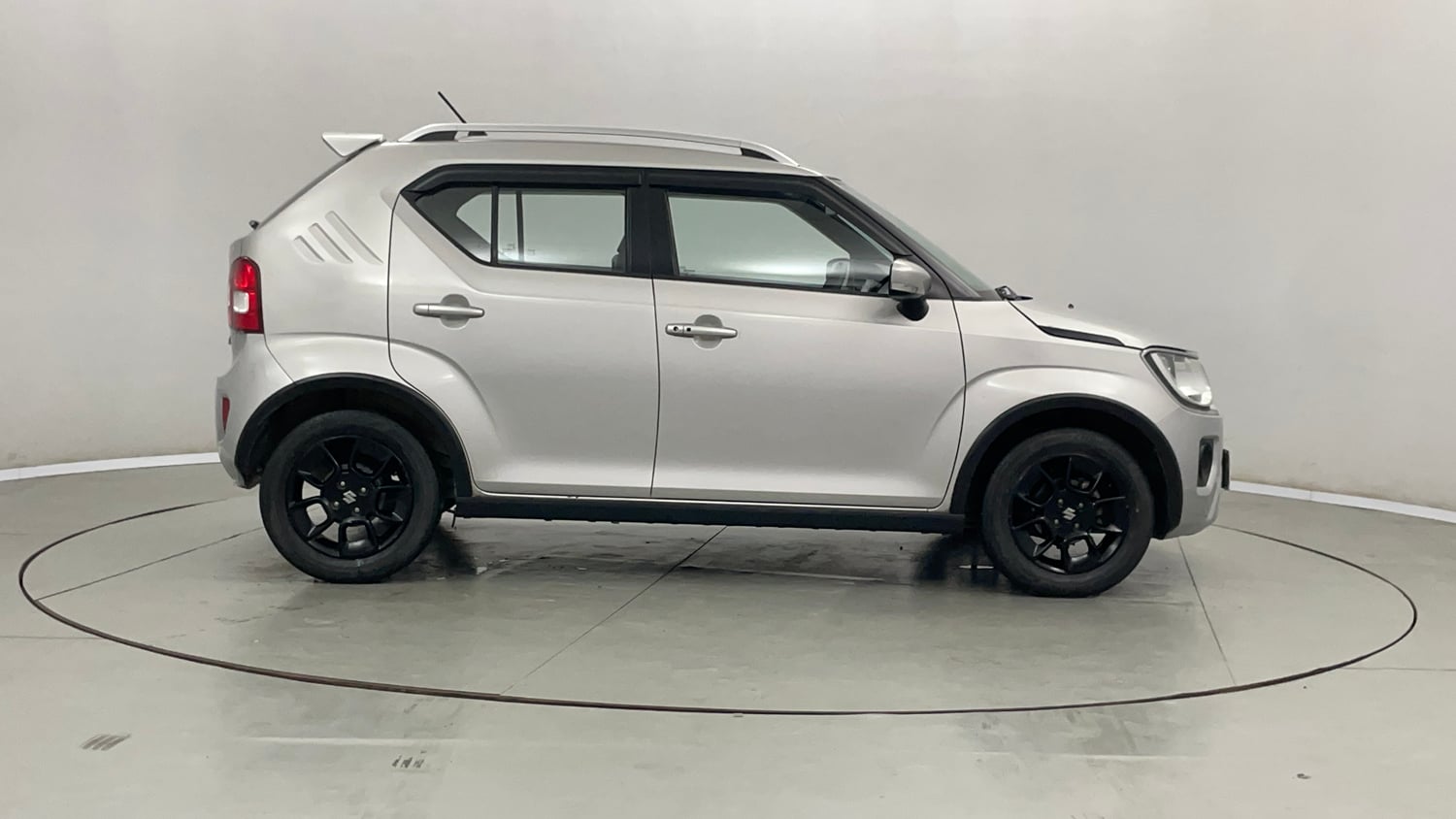 Used 2022 Maruti Suzuki Ignis Zeta 1.2 MT Petrol Manual exterior RIGHT SIDE VIEW