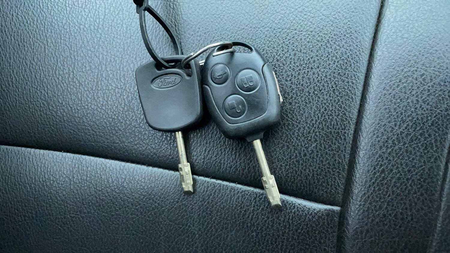 Used 2012 Ford Figo Duratorq Diesel EXI 1.4 Diesel Manual extra CAR KEY VIEW