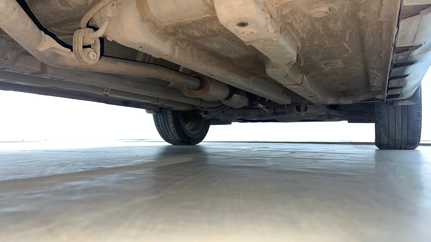Used 2022 Hyundai Creta SX 1.5 Petrol Petrol Manual extra REAR RIGHT UNDERBODY VIEW