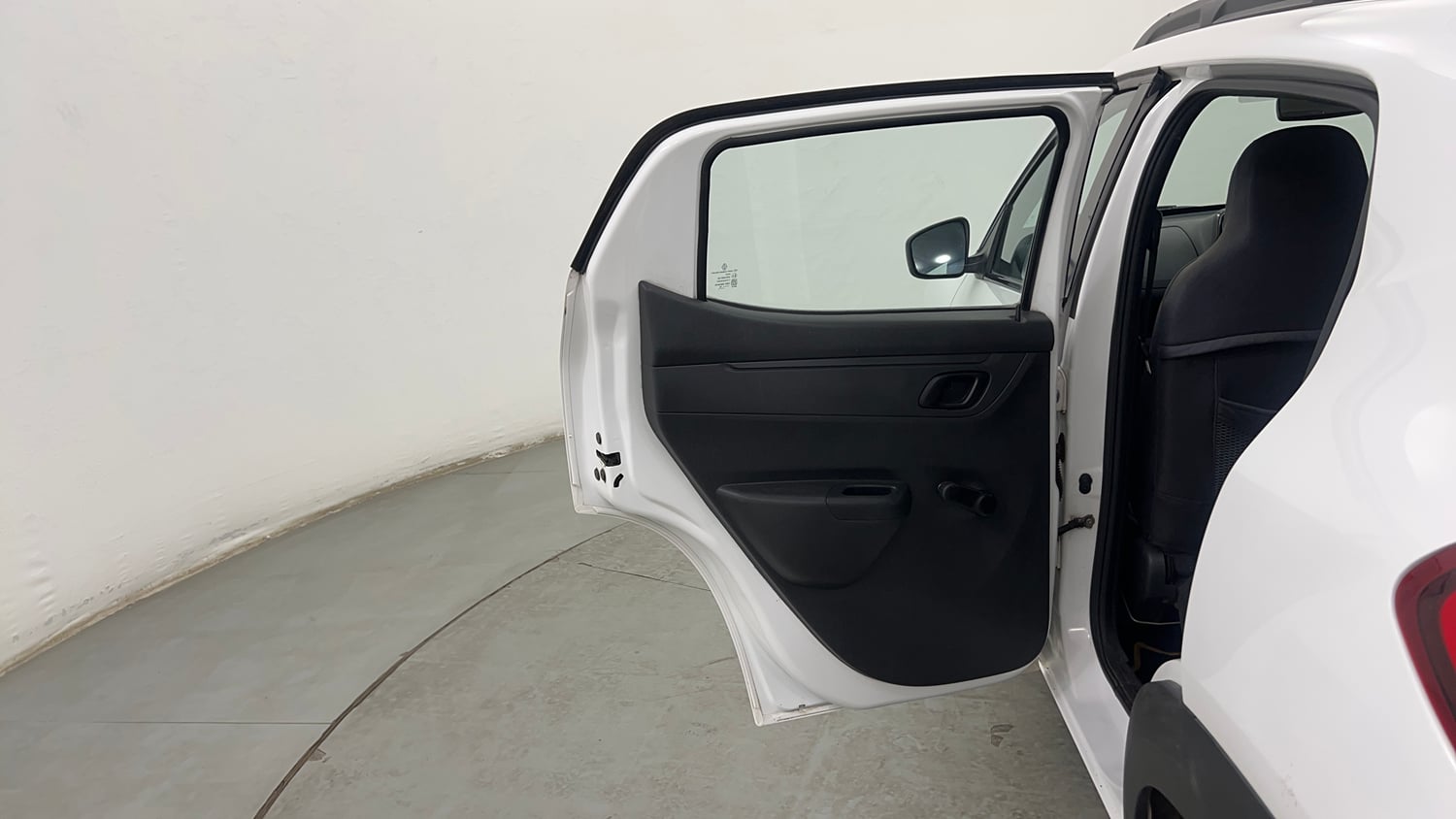 Used 2016 Renault Kwid RXT Petrol Manual interior LEFT REAR DOOR OPEN VIEW