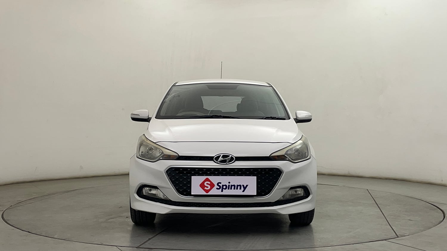Used 2014 Hyundai Elite i20 Asta 1.2 Petrol Manual exterior FRONT VIEW