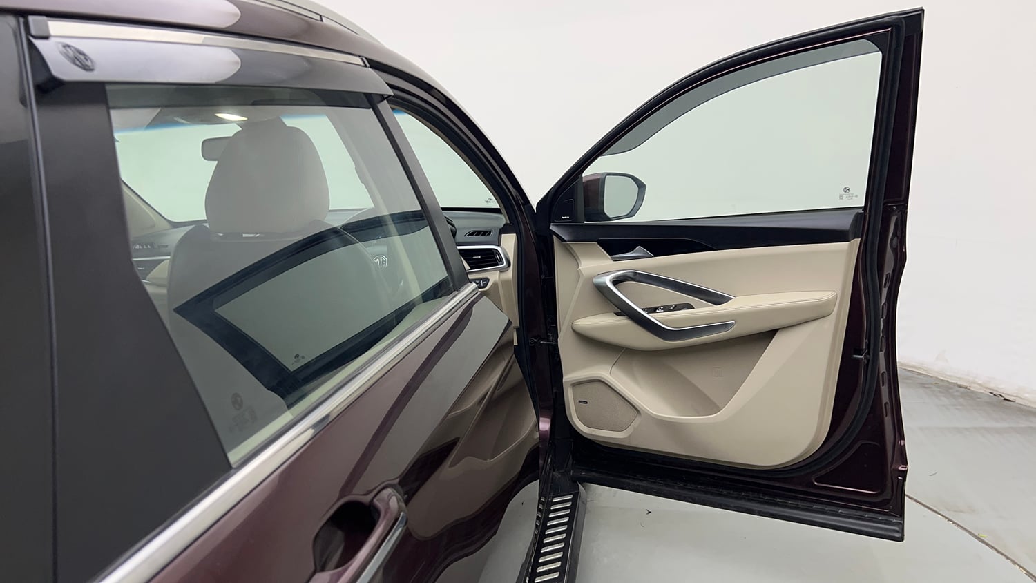 Used 2021 MG Motors Hector Sharp 1.5 Petrol CVT Petrol Automatic interior RIGHT FRONT DOOR OPEN VIEW
