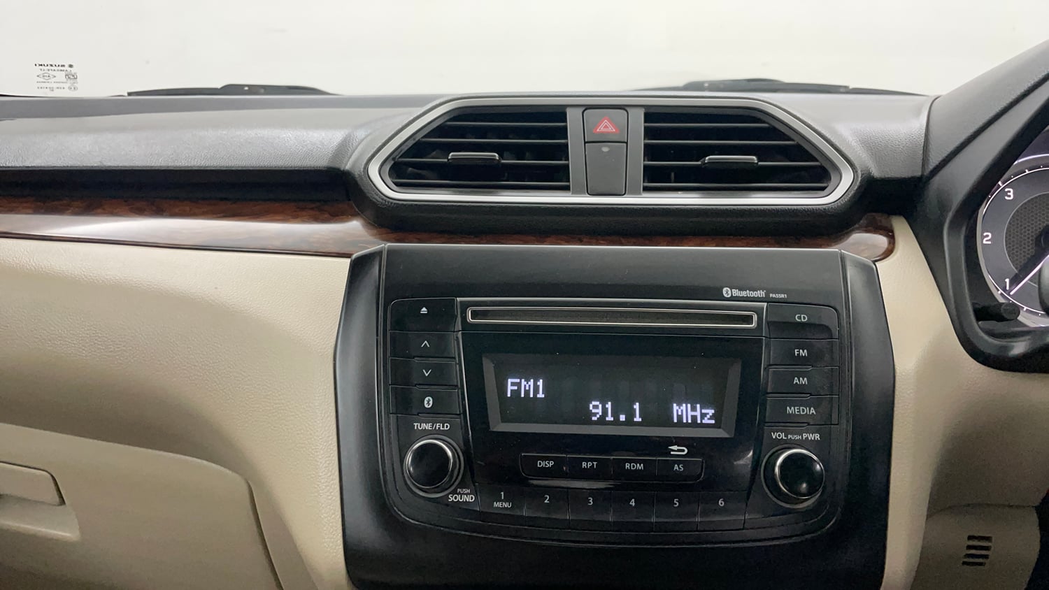 Used 2018 Maruti Suzuki Dzire VDi AMT Diesel Automatic interior MUSIC SYSTEM & AC CONTROL VIEW